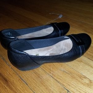 Black Clarks Flats